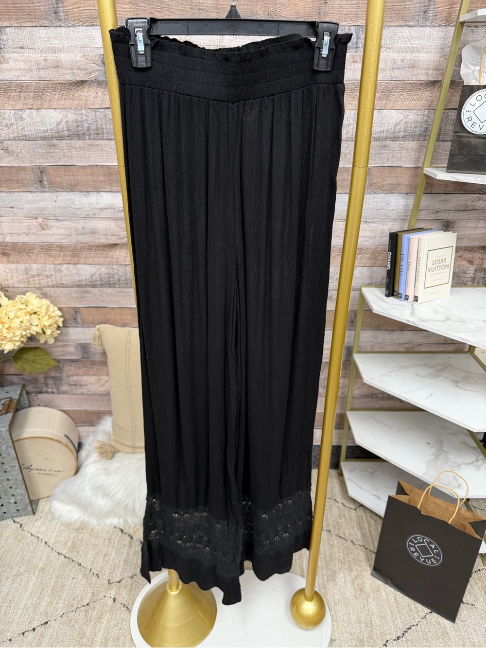Japna Black Elastic Waist Embroidered Hem